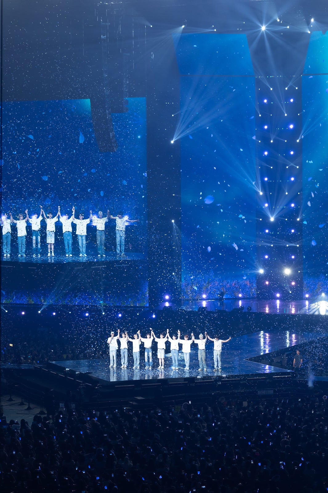 「2023 ZEROBASEONE FAN-CON」（C）WAKEONE