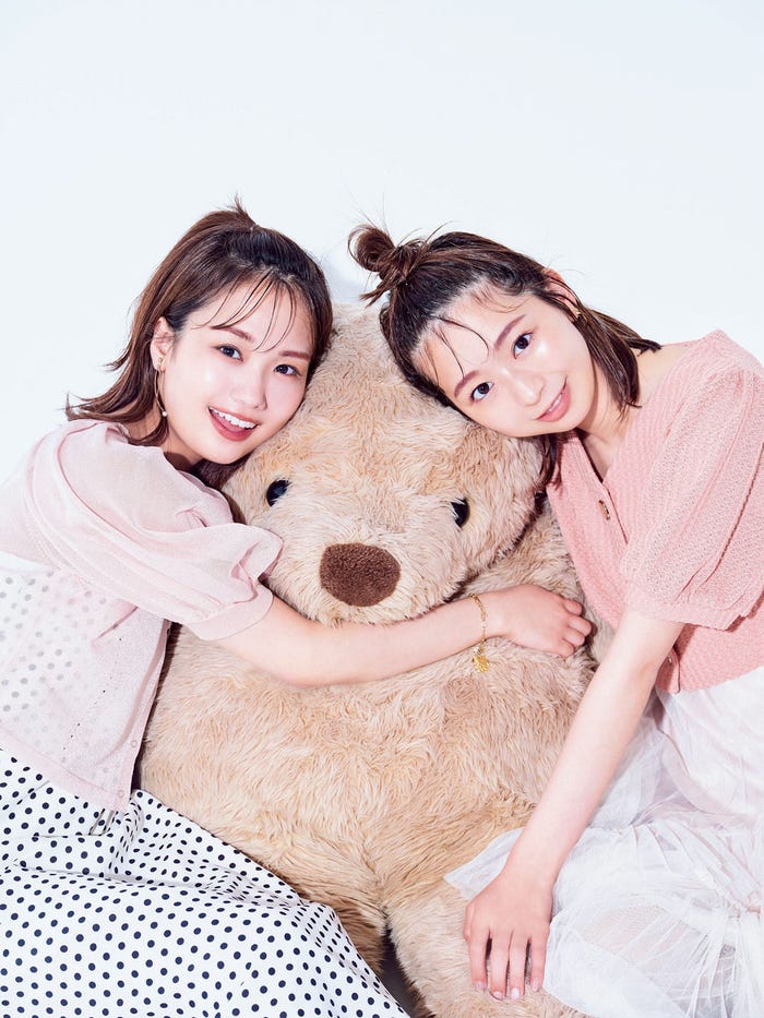 井上清華、小室瑛莉子(C)フジテレビ