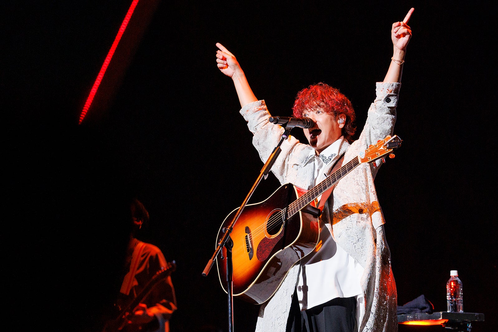 HY／撮影：田中聖太郎写真事務所