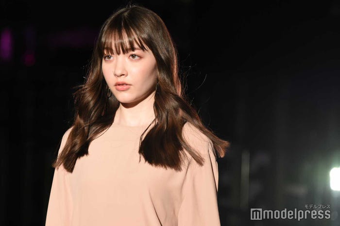 雑賀サクラ(C)モデルプレス