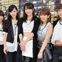 ℃-ute／左から：中島早貴、鈴木愛理、矢島舞美、岡井千聖、萩原舞（C）モデルプレス