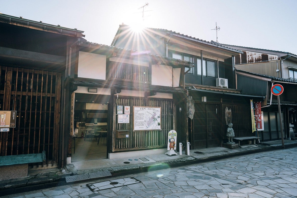 ノスタルジックな雰囲気の金屋町の町並み／提供画像