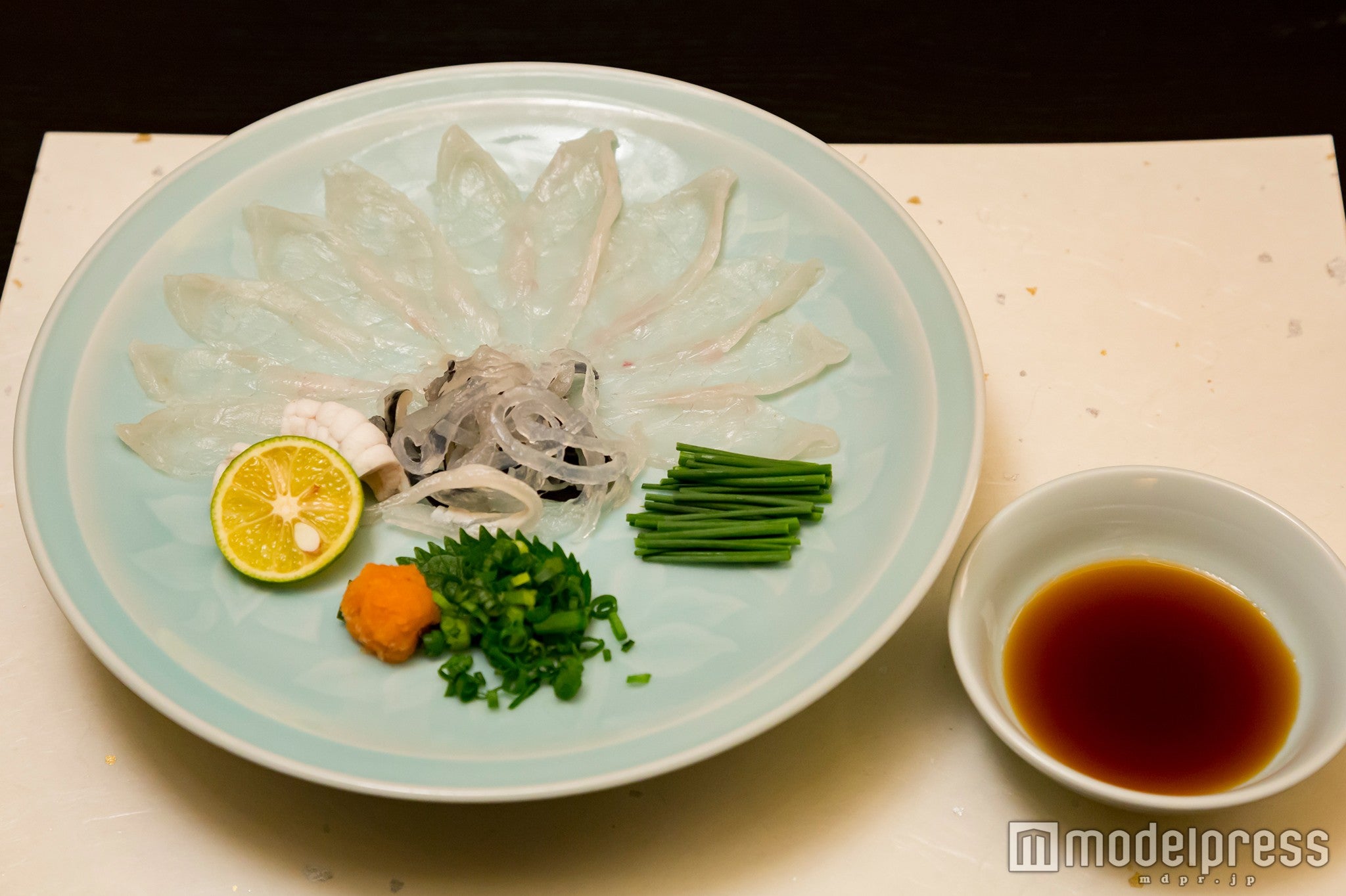 極上天然とらふぐのお刺身