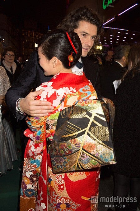 前田敦子、オーランドからのハグ＆激励に興奮