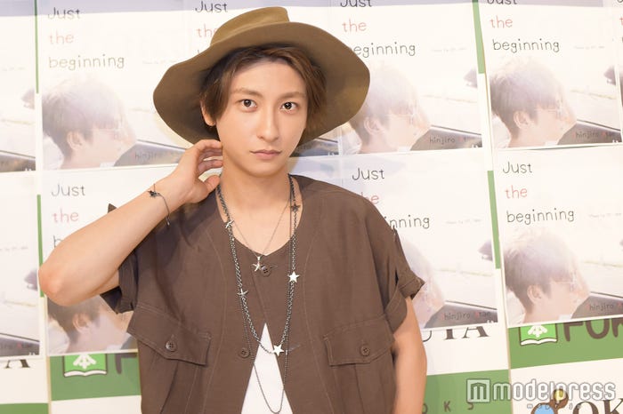 與真司郎(C)モデルプレス