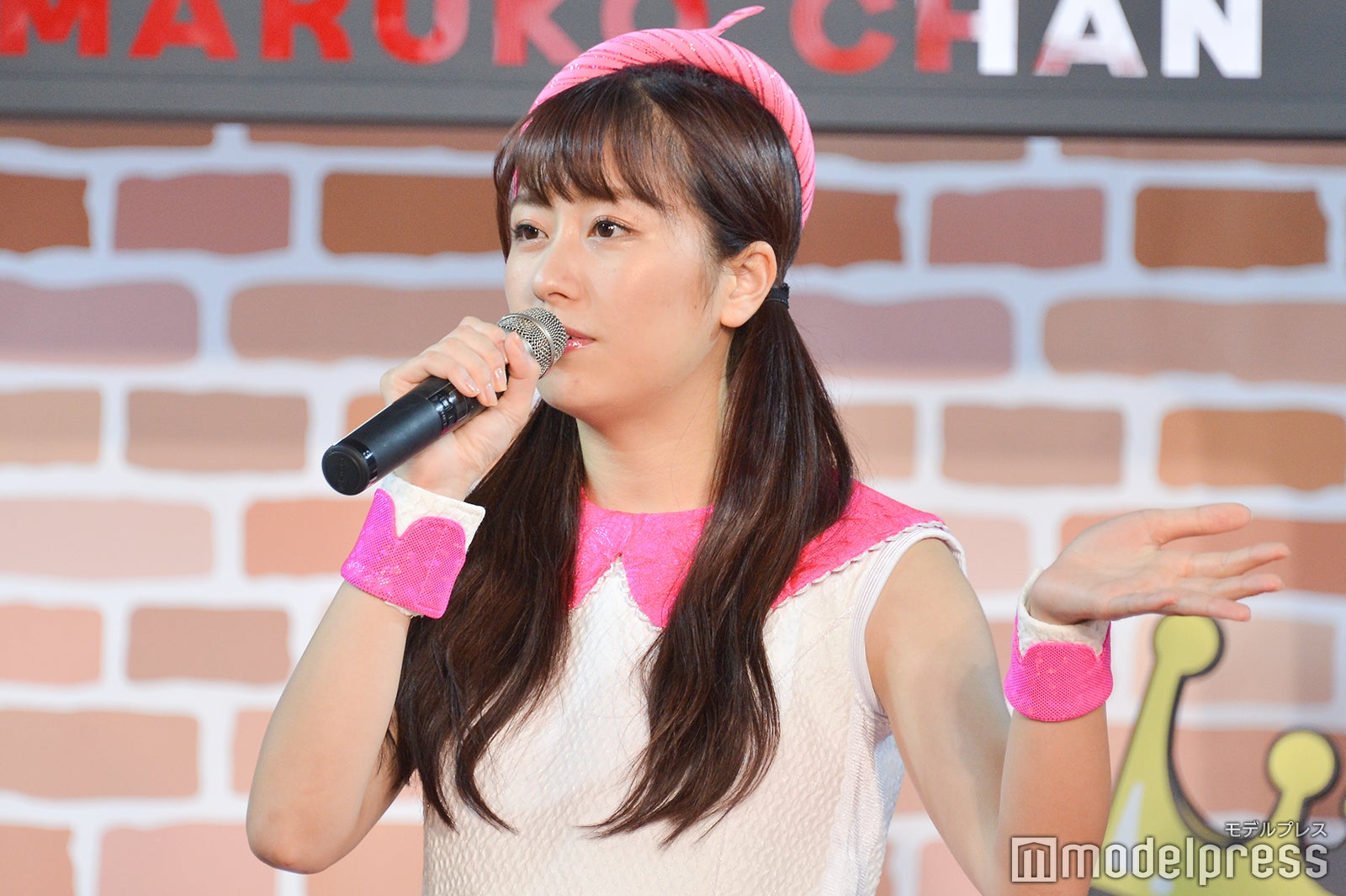 城ヶ崎さんへの憧れを語る佐々木彩夏 （C）モデルプレス