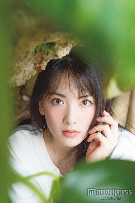 知英／初のスタイルブック『GROW UP！』より（画像提供：マガジンハウス）