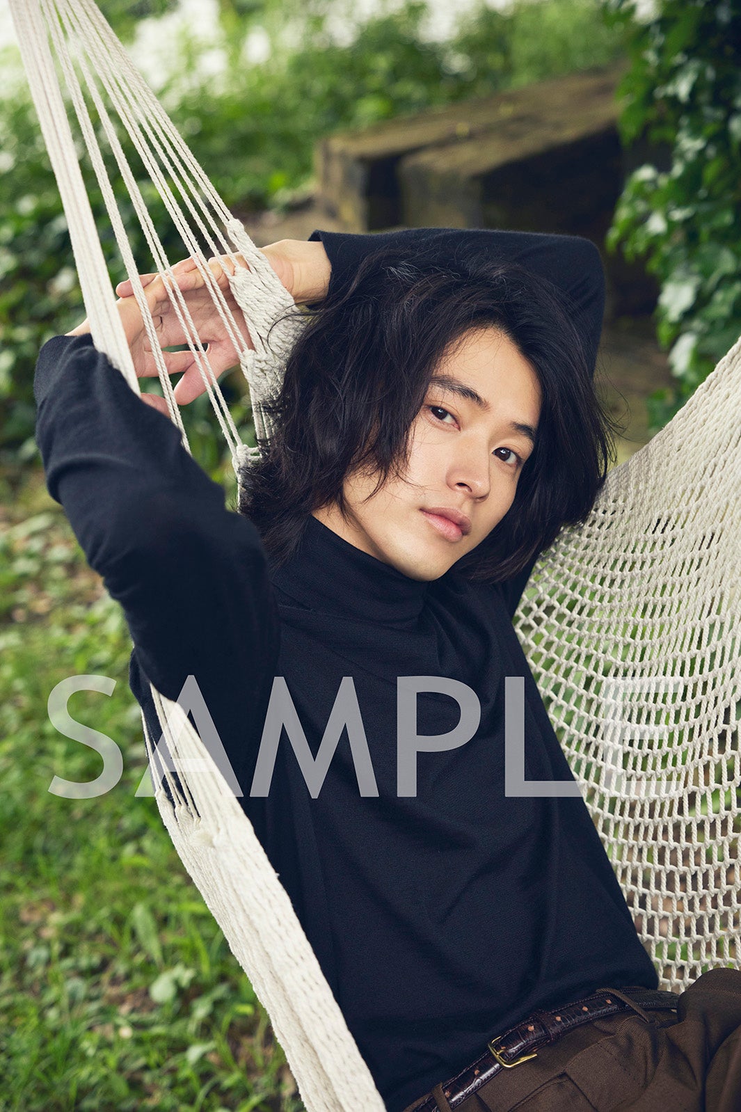 「山崎賢人カレンダー2023」HMV BOOKS online HMV店舗特典カット（C）SDP