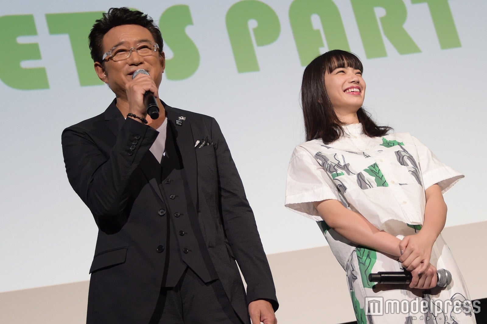 小松菜奈の エロスにゾクゾクした 男性陣べた褒めで赤面 モデルプレス 小松菜奈の エロスにゾクゾクした 男性陣べた褒めで赤面 モデルプレス