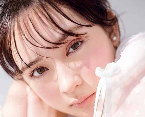 畑芽育、ふわふわ色白美肌の秘訣語る “ダイソン並み”吸引力でスタッフの心鷲掴み