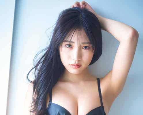 横野すみれ、美ボディ際立つランジェリー姿 パワーアップした“アイドル史上最強BODY”見せる