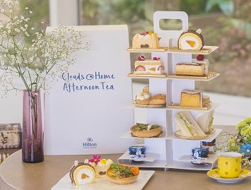 CLOUDSアフタヌーンティー テイクアウトボックス／画像提供：ヒルトン福岡シーホーク