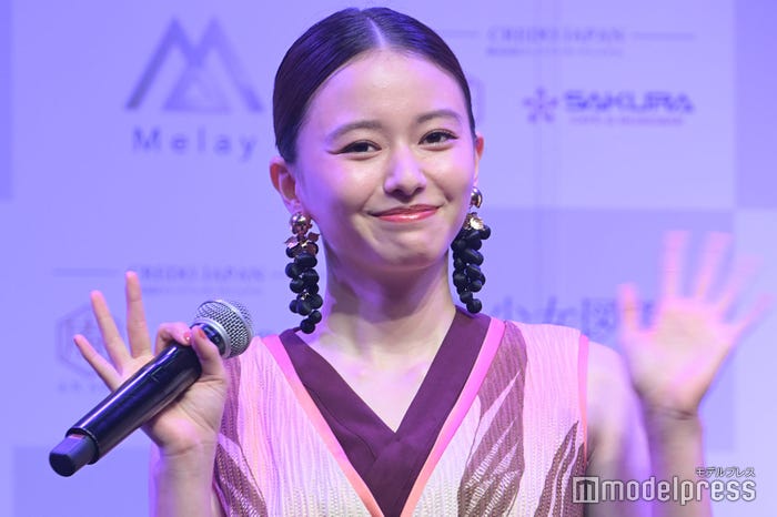 山本舞香(C)モデルプレス