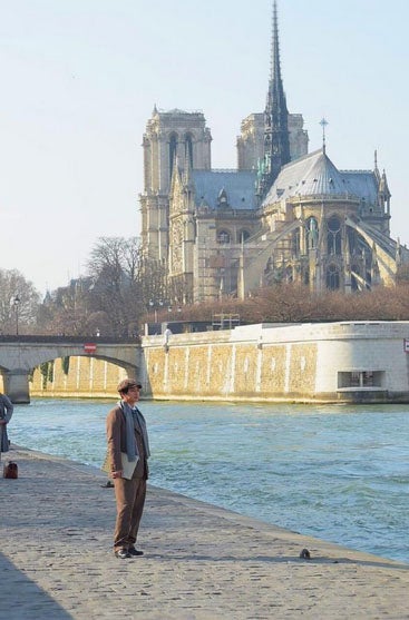 フランスロケの様子／佐藤健「@天皇の料理番」公式Twitterより