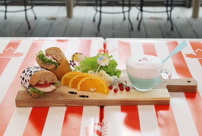 ＜ウッディ＆ボー・ピープ＞運命の再会プレート　1,890円（提供画像）