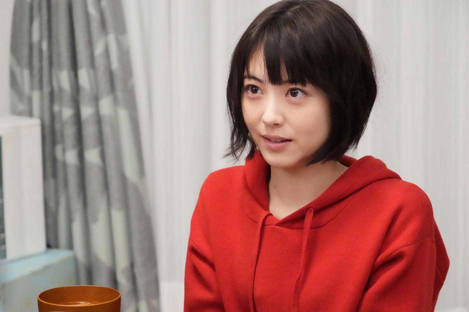 浜辺美波／「ドクターホワイト」第1話より（C）カンテレ