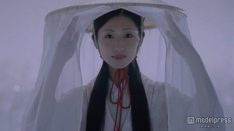 壇蜜が出演した秋田県産「あきたこまち」の新CM「朝日」篇、「旅」篇より