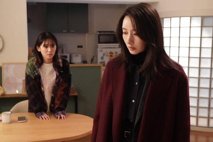 加藤菜津、波瑠「アイシー~瞬間記憶捜査・柊班~」最終話(C)フジテレビ