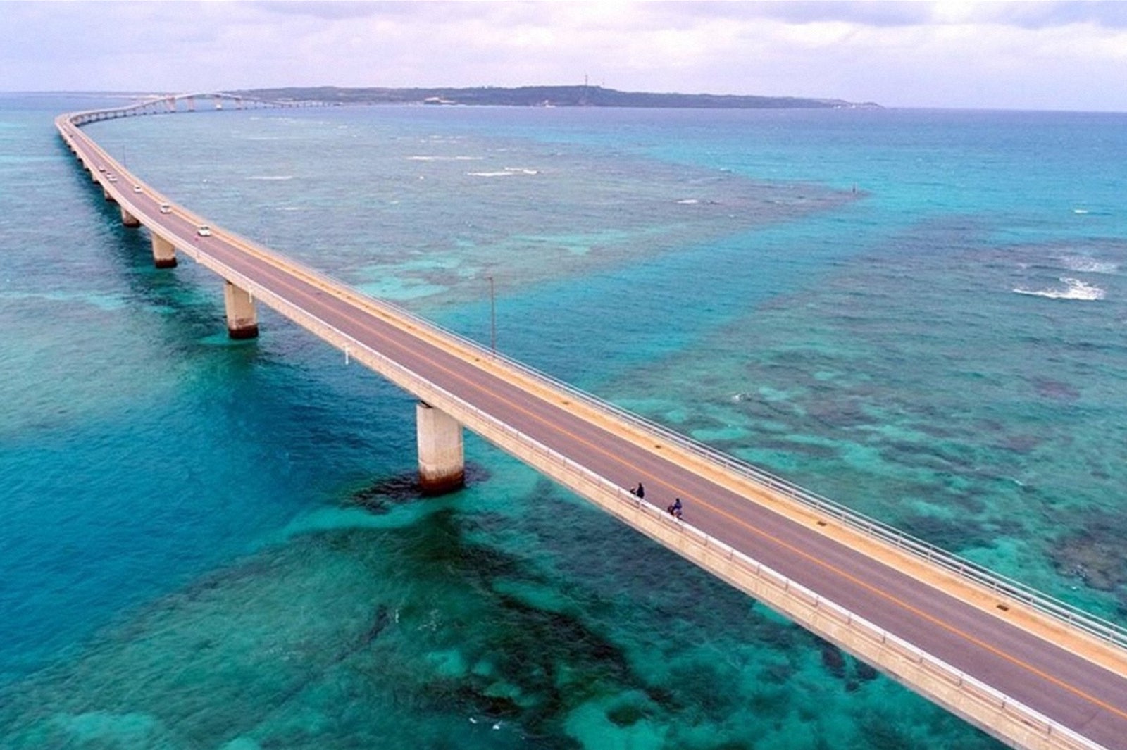 無料で渡れる橋としては日本最長の伊良部大橋（C）TBS