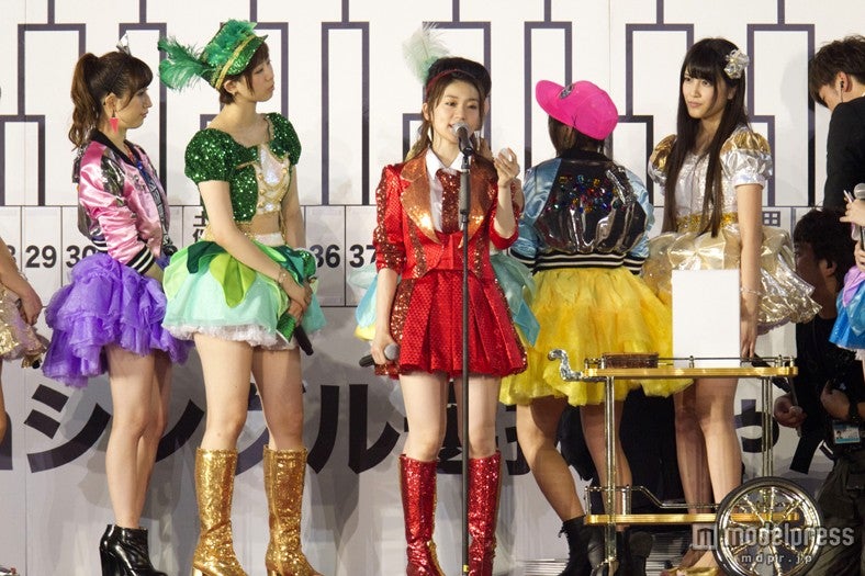 大島優子／「AKB48 2013真夏のドームツアー～まだまだ、やらなきゃいけないことがある～」福岡公演1日目より（C）AKS