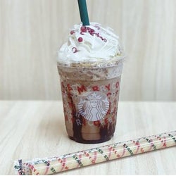 【スタバ新作】サンタブーツチョコレートフラペのおすすめカスタマイズ4選