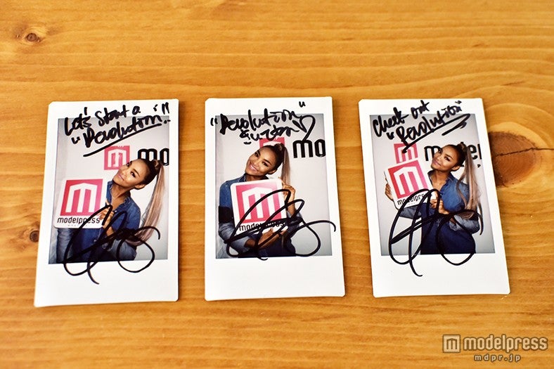 直筆サイン入りチェキプレゼント