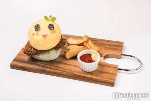 「大阪名物ヘレカツver！ふなっしーバーガー」￥1,380（税抜）（C）ふなっしー