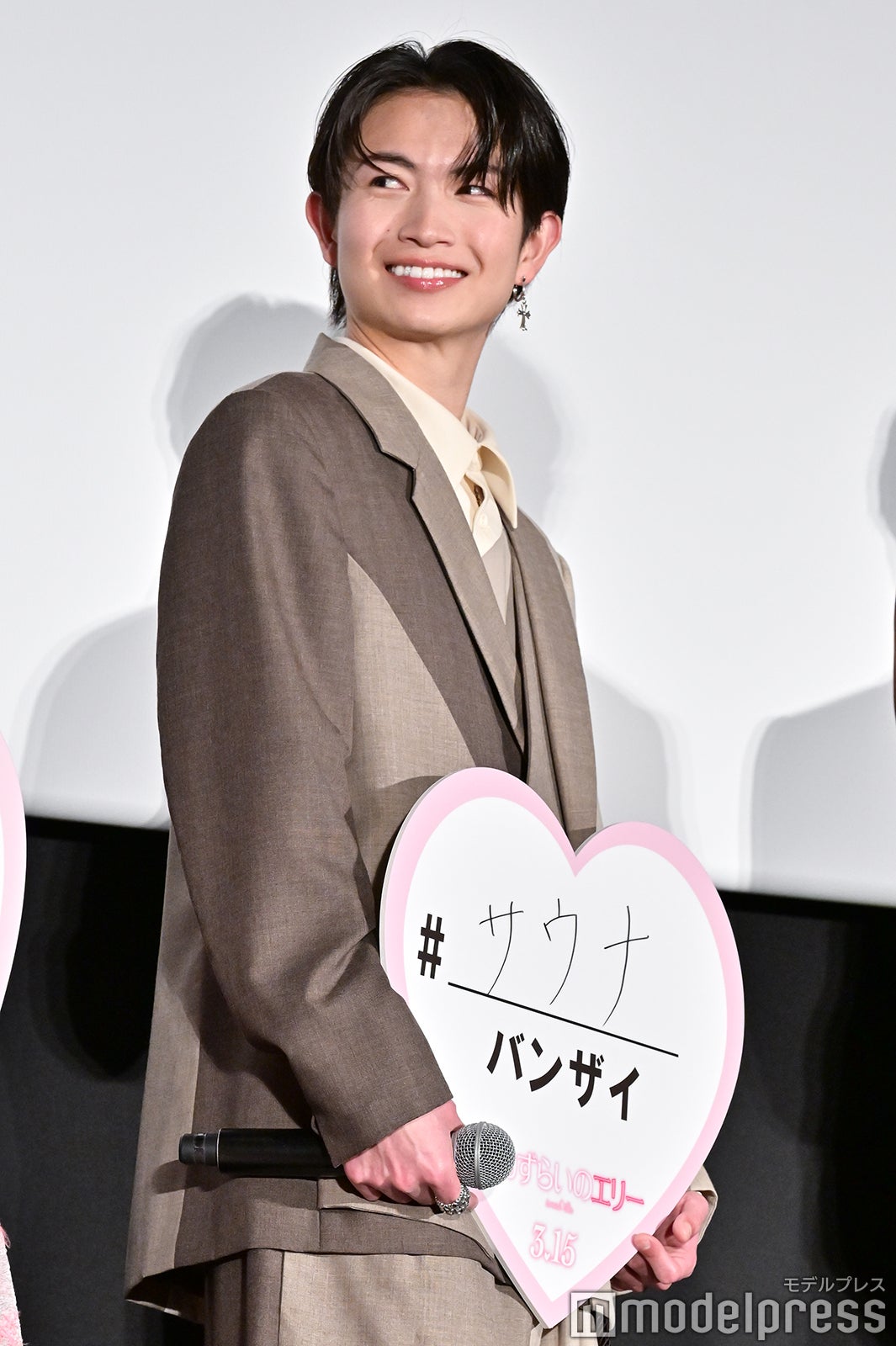 綱啓永（C）モデルプレス