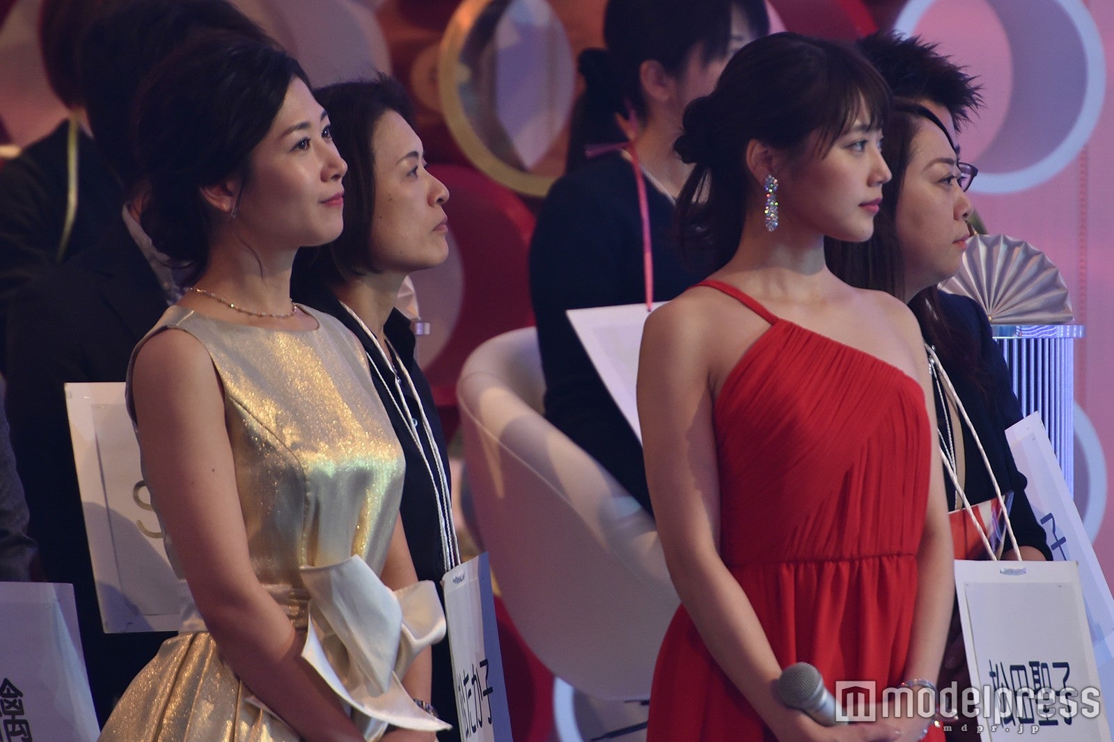 桑子真帆、有村架純 （C）モデルプレス