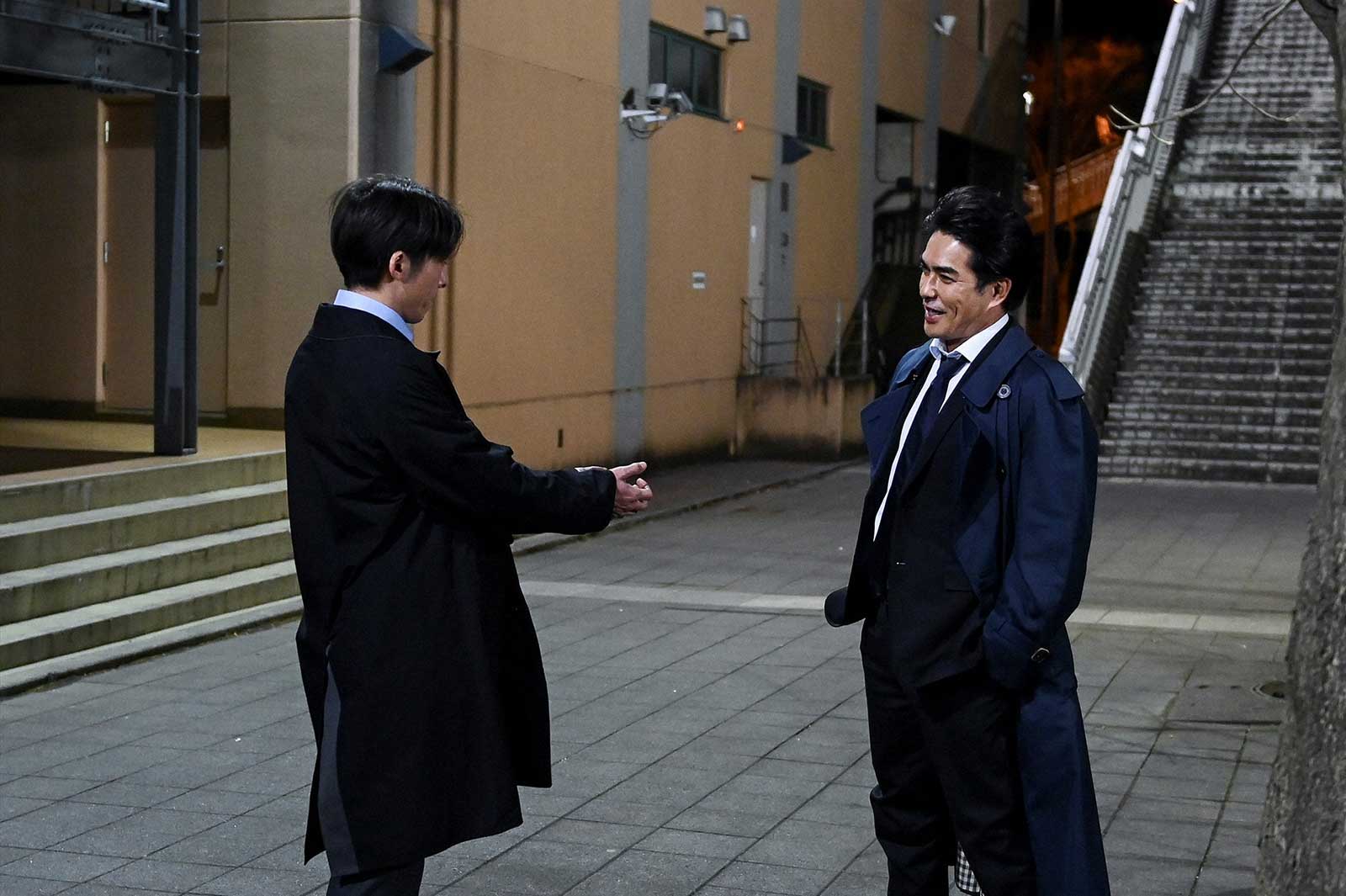 高橋一生、北村一輝「天国と地獄 ～サイコな2人～」第9話より（C）TBS