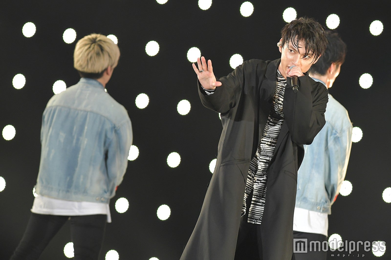 SKY-HI（C）モデルプレス