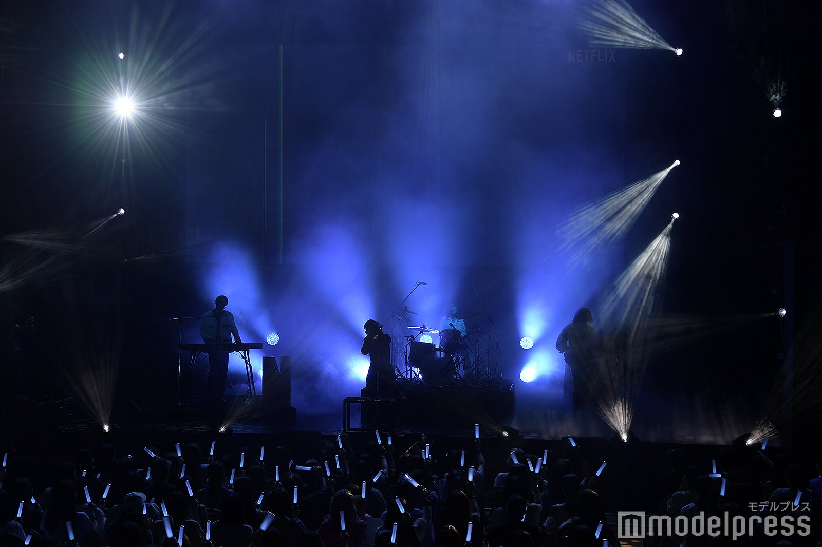 サプライズ登場したTENBLANK（左から）志尊淳、佐藤健、宮崎優、町田啓太（C）モデルプレス