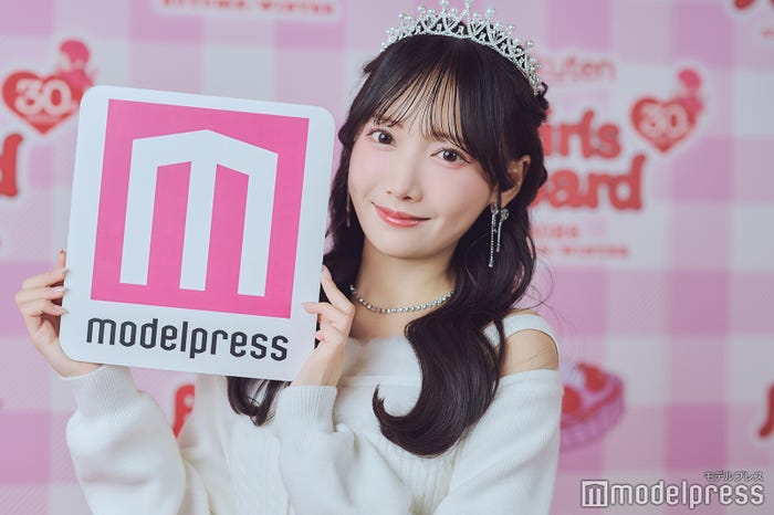 鈴木瞳美(C)モデルプレス
