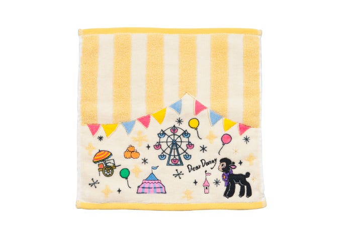 ミニタオル650円(C)Disney