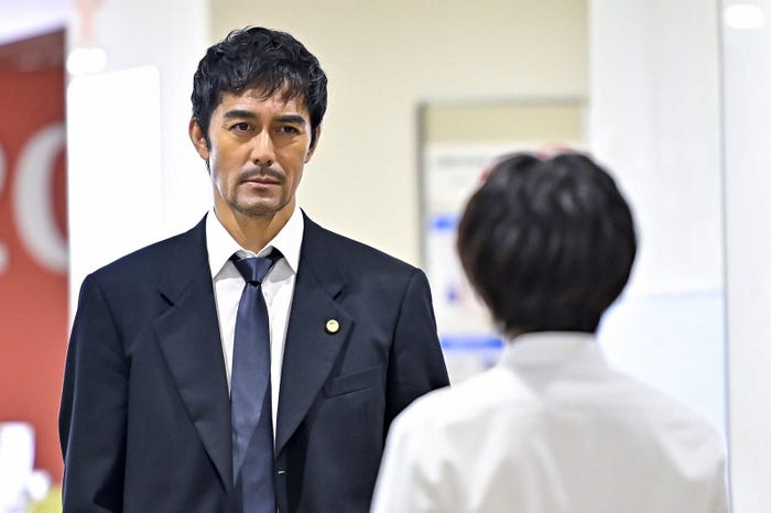阿部寛、平手友梨奈「ドラゴン桜」第8話より(C)TBS