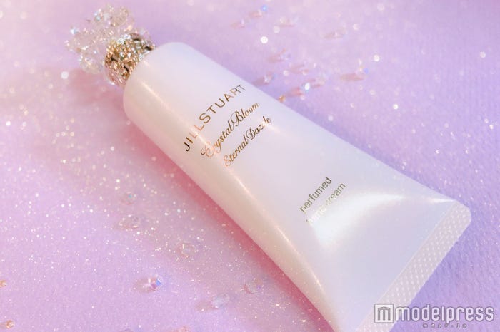 【ジルスチュアート】「クリスタルブルーム エターナルダズル パフュームドハンドクリーム」(C)モデルプレス