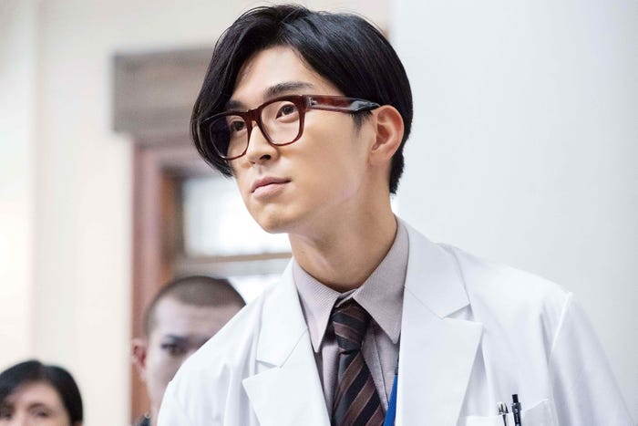 松田翔太(C)2020 松竹 フジテレビジョン