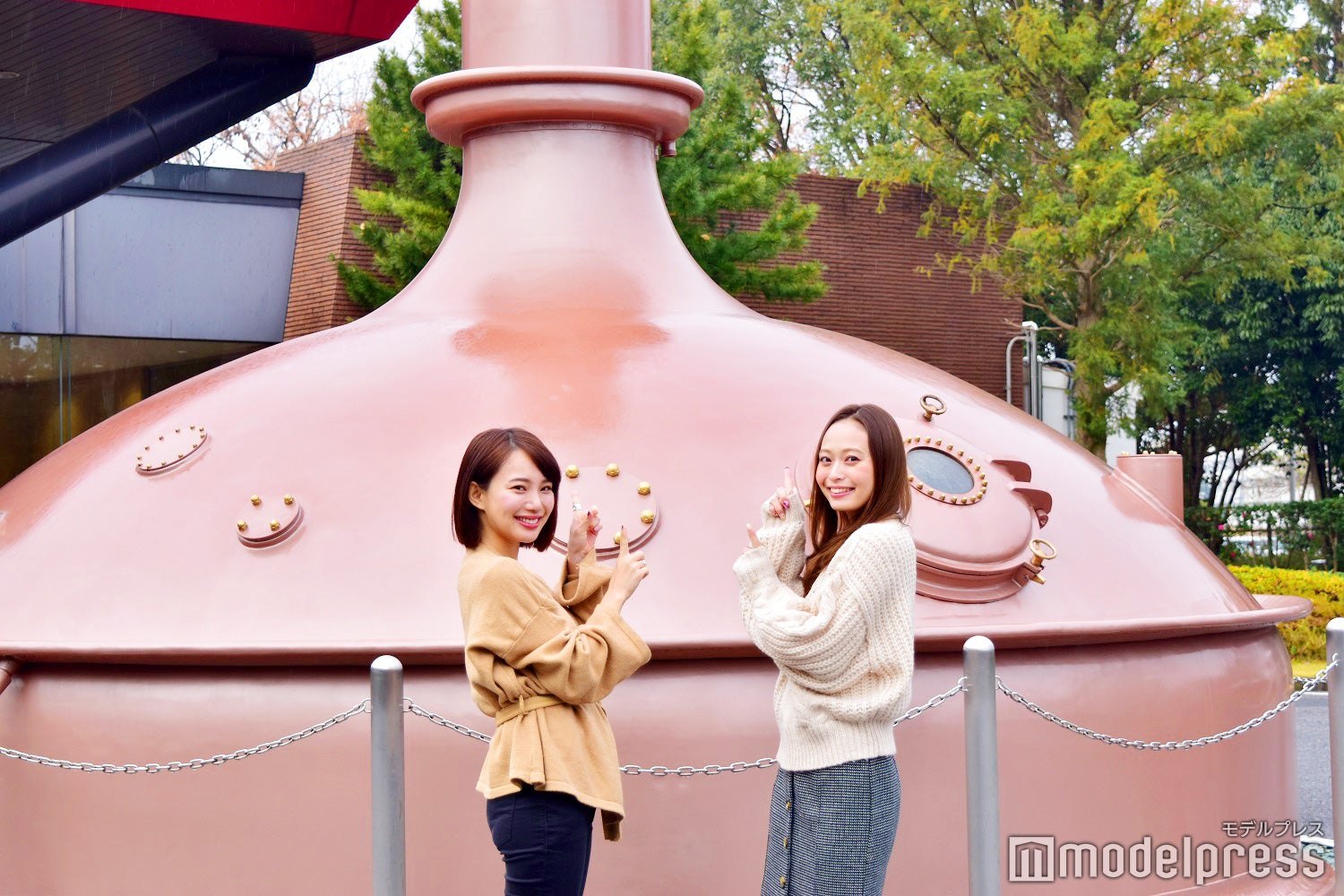 近くで見ると大きい！（C）モデルプレス