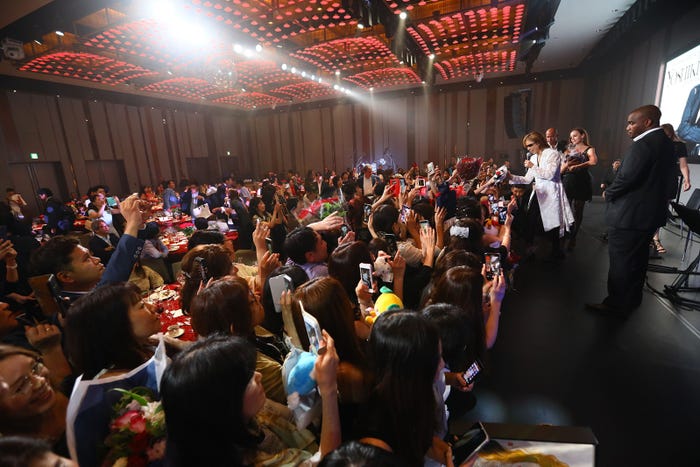 「EVENING/BREAKFAST WITH YOSHIKI 2019 IN TOKYO」の様子(提供画像)