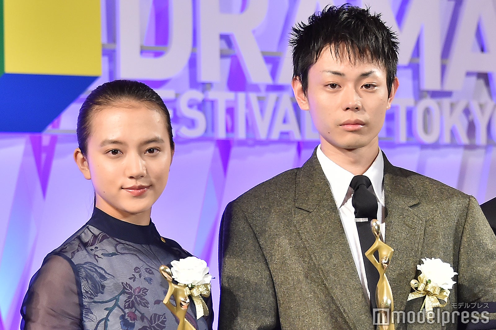 清原果耶、菅田将暉 （C）モデルプレス