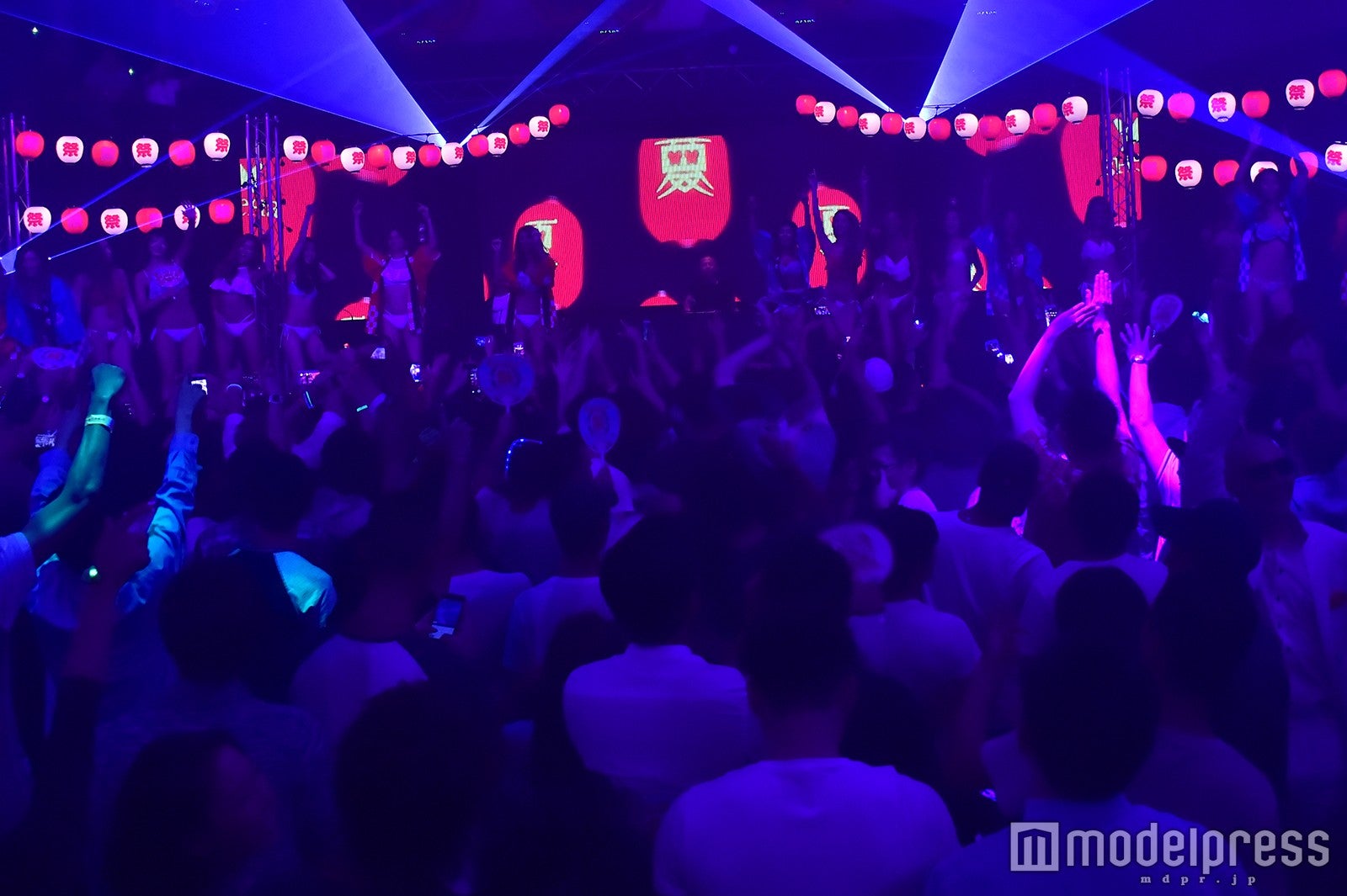 「BIKINI NIGHT」の様子（C）モデルプレス