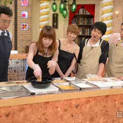 「給食レストラン☆」収録の様子(左から)船越英一郎、山瀬まみ、芹那、オードリー・若林正恭、オードリー・春日俊彰、小林星蘭