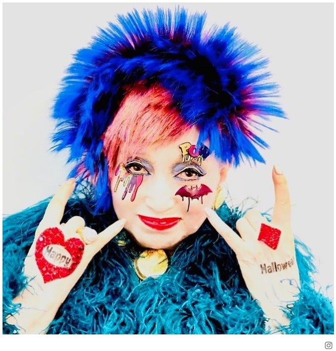 黒柳徹子、モヒカン姿のド派手ハロウィン仮装を披露「最高にクール」と話題に