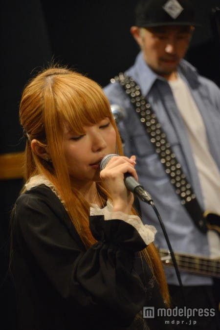 リハーサルでは本気で歌にぶつかる姿が印象的だった“Milky Bunny”(ミルキーバニー)こと益若つばさ