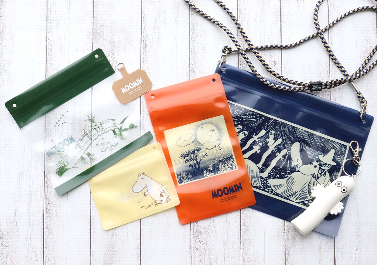 MOOMIN［ムーミン］ニョロニョロの握れるマスコットキーホルダー＆ショルダーバッグにもなるジッパープラケース4枚セット