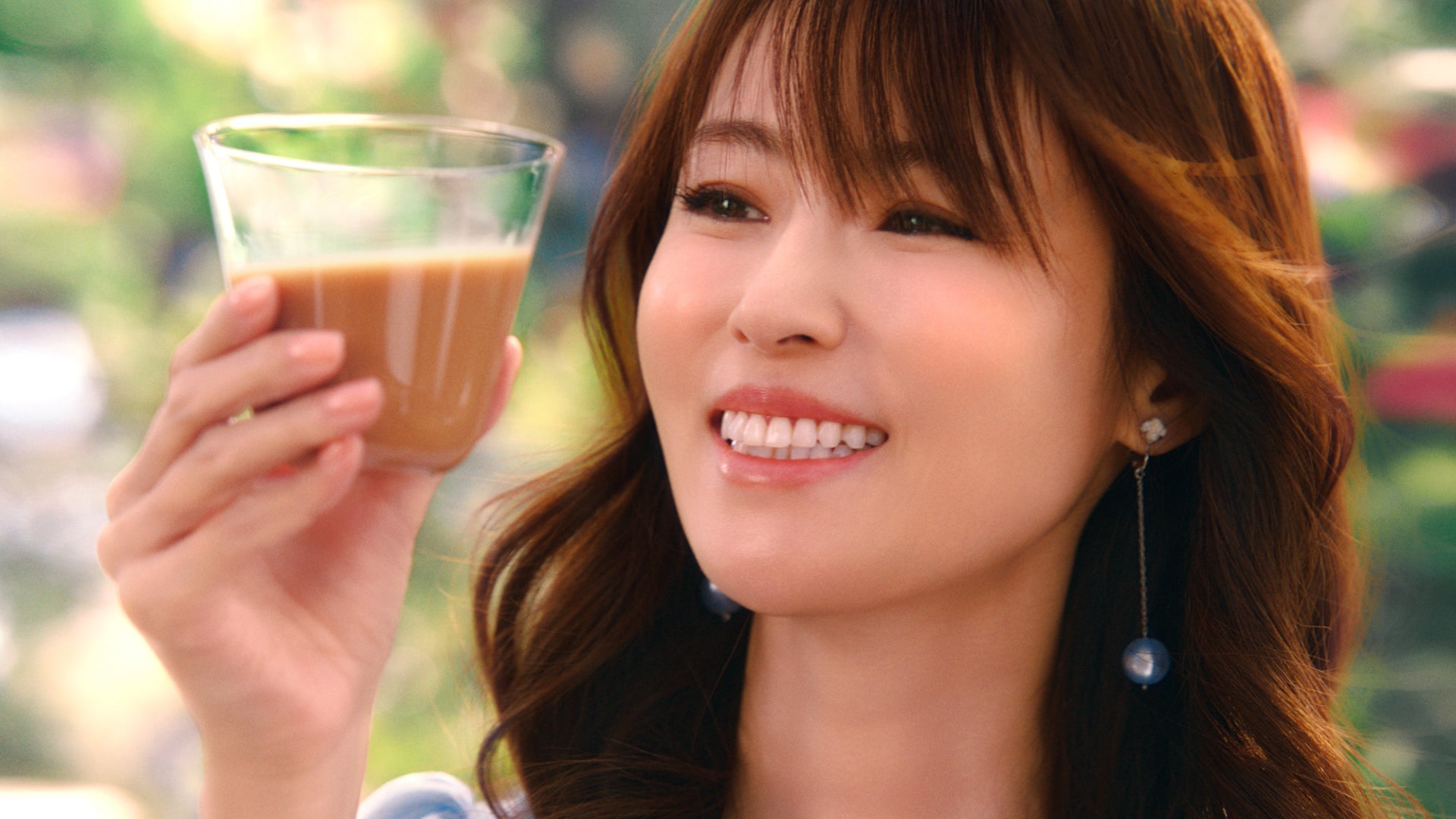 深田恭子CMカット（提供写真）