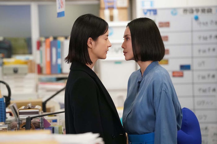 松本若菜、中谷美紀「ONE DAY~聖夜のから騒ぎ~」第5話より(C)フジテレビ