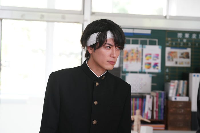 間宮祥太朗/「ナンバMG5」第5話より(C)フジテレビ