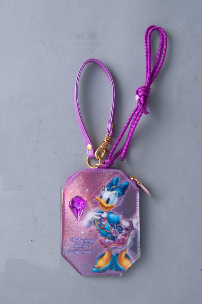 パスケース¥1600(C)Disney