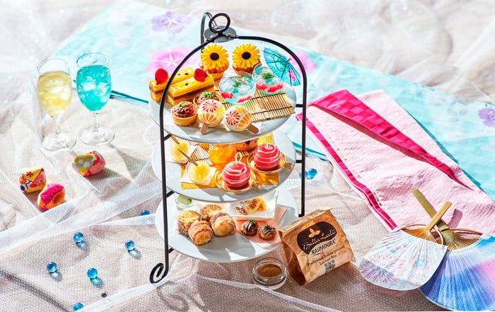 「夏まつりアフタヌーンティー」横浜で、うちわや金魚鉢、水ヨーヨーがスイーツに